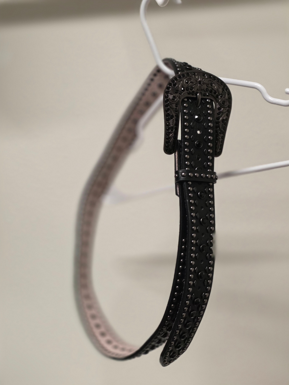 Genuine Leather Womens' Jeweled Studded Western Belt - Black